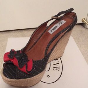 Cute Steve Madden Wedges, Size 8